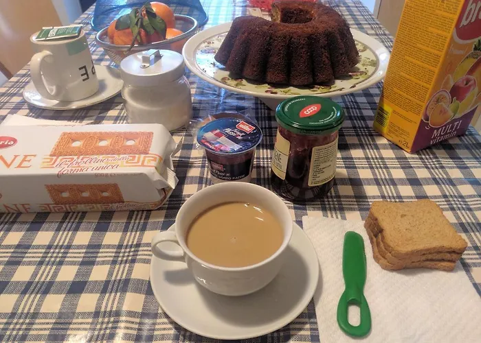 לינה וארוחת בוקר The Architect 3*